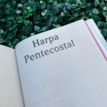 biblia-com-a-letra-grande.webp