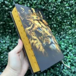 biblia-ele-reina-leao.webp