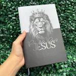 biblia-leao-preta-jesus.webp