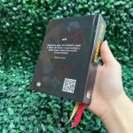 biblia-pequena-para-crianca-de-bolsa.webp