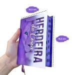 biblia-roxa-herdeira-da-coroa-capa-dura.webp